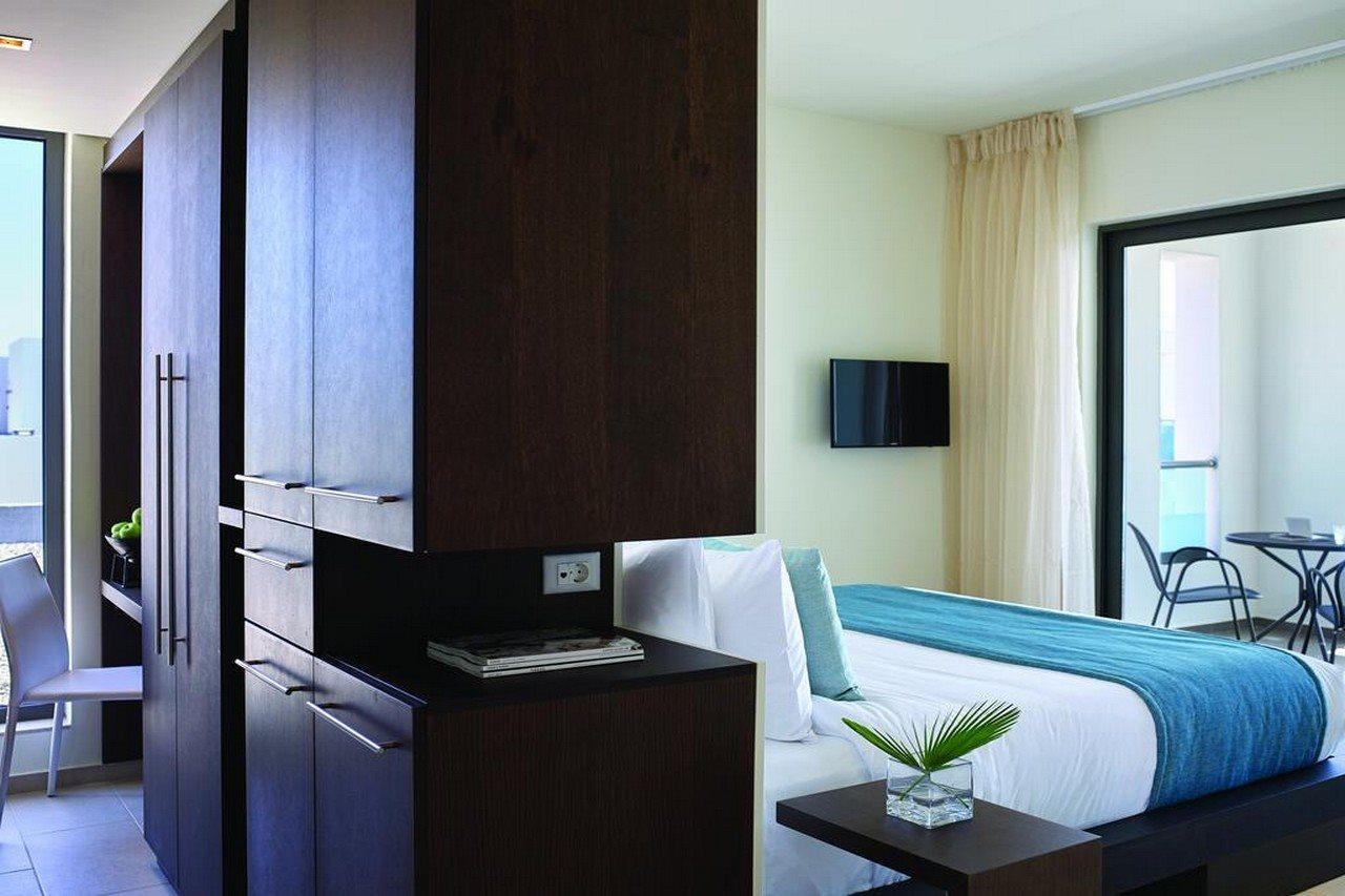 Atlantica Hotel 5*
