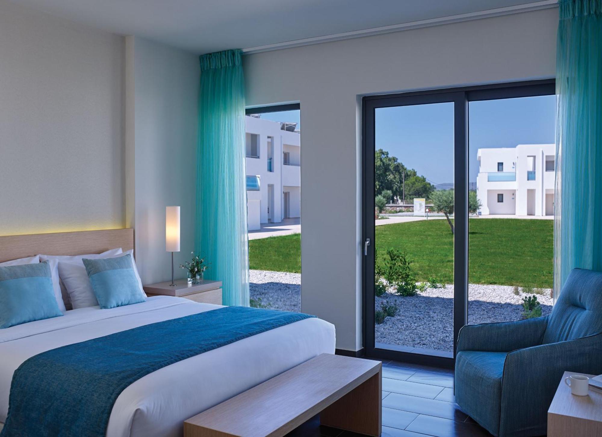 Atlantica Hotel 5*